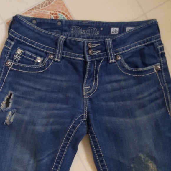 Gently Used MissMe Distressed Jeans - Picture 4 of 6
